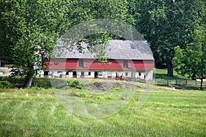 Historic Barn Ã¢â¬â Hopewell Furnace photo